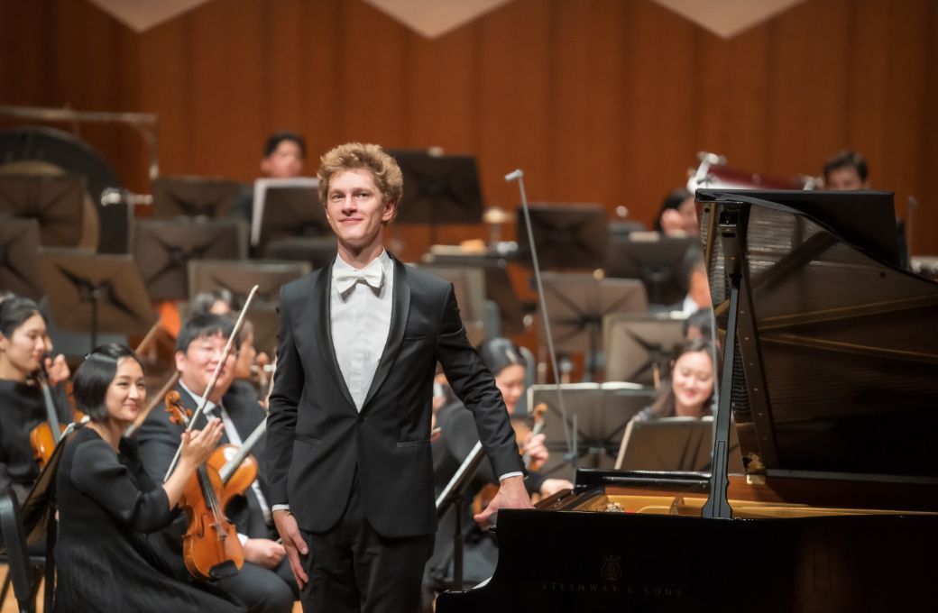 Jan Lisiecki &copy; Bachtrack Ltd | SangKwon Lee