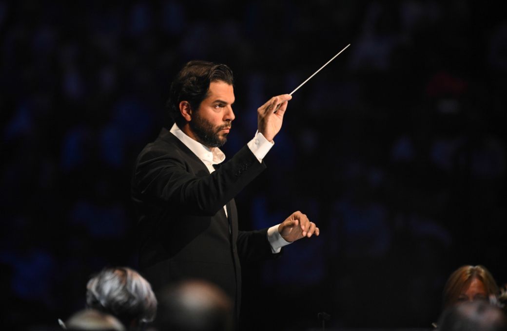 Domingo Hindoyan &copy; BBC | Chris Christodoulou