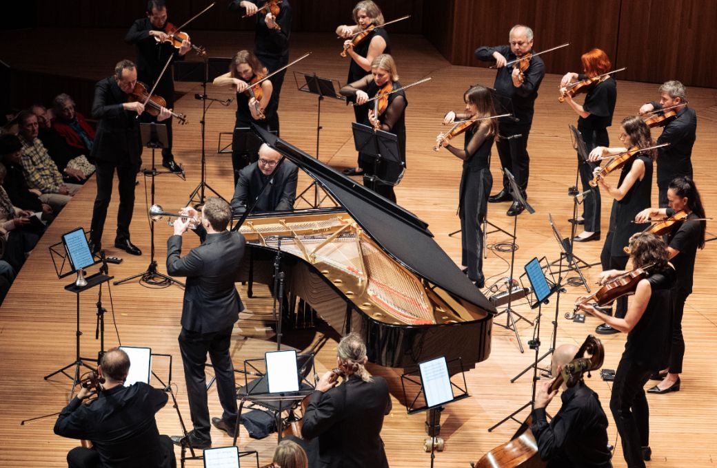 Richard Tognetti, Alexander Gavryluk, David Elton and the Australian Chamber Orchestra &copy; Nic Walker