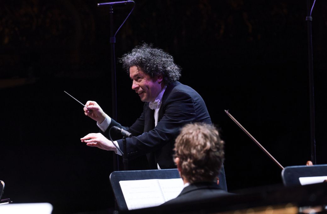 Gustavo Dudamel al frente de la Gran Orquestra Sinfónica del Liceu © David Ruano | Gran Teatre del Liceu