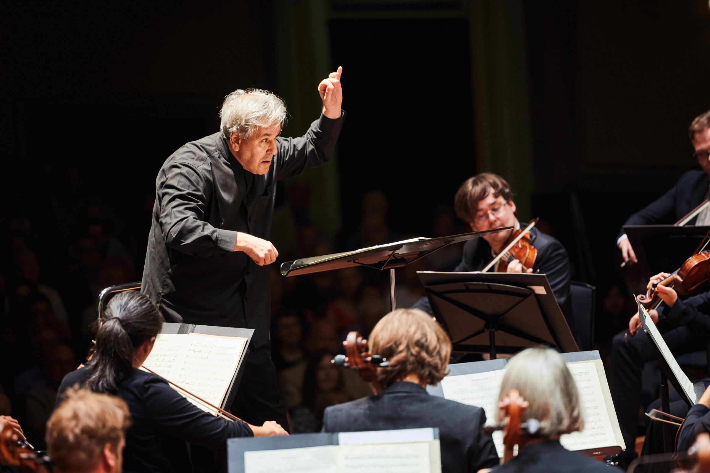 Sir Antonio Pappano conducts the London Symphony Orchestra © Andrew Perry