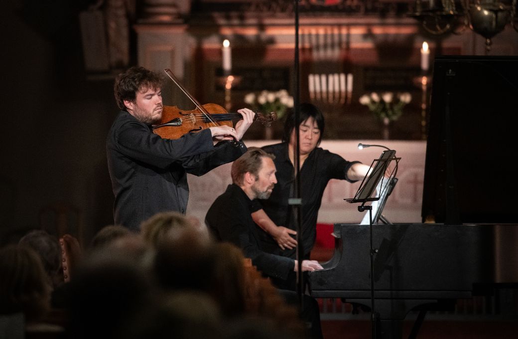 Timothy Ridout and Leif Ove Andsnes &copy; Liv &Oslash;vland
