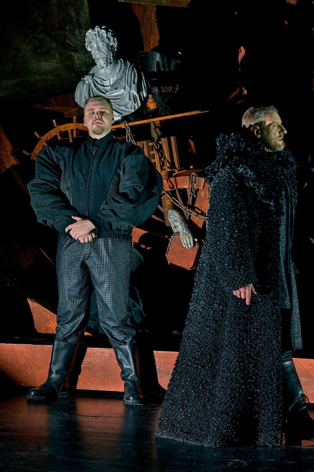 Alexander Grassauer (Melot) und Günther Groissböck (Marke) &copy; Bayreuther Festspiele | Enrico Nawrath