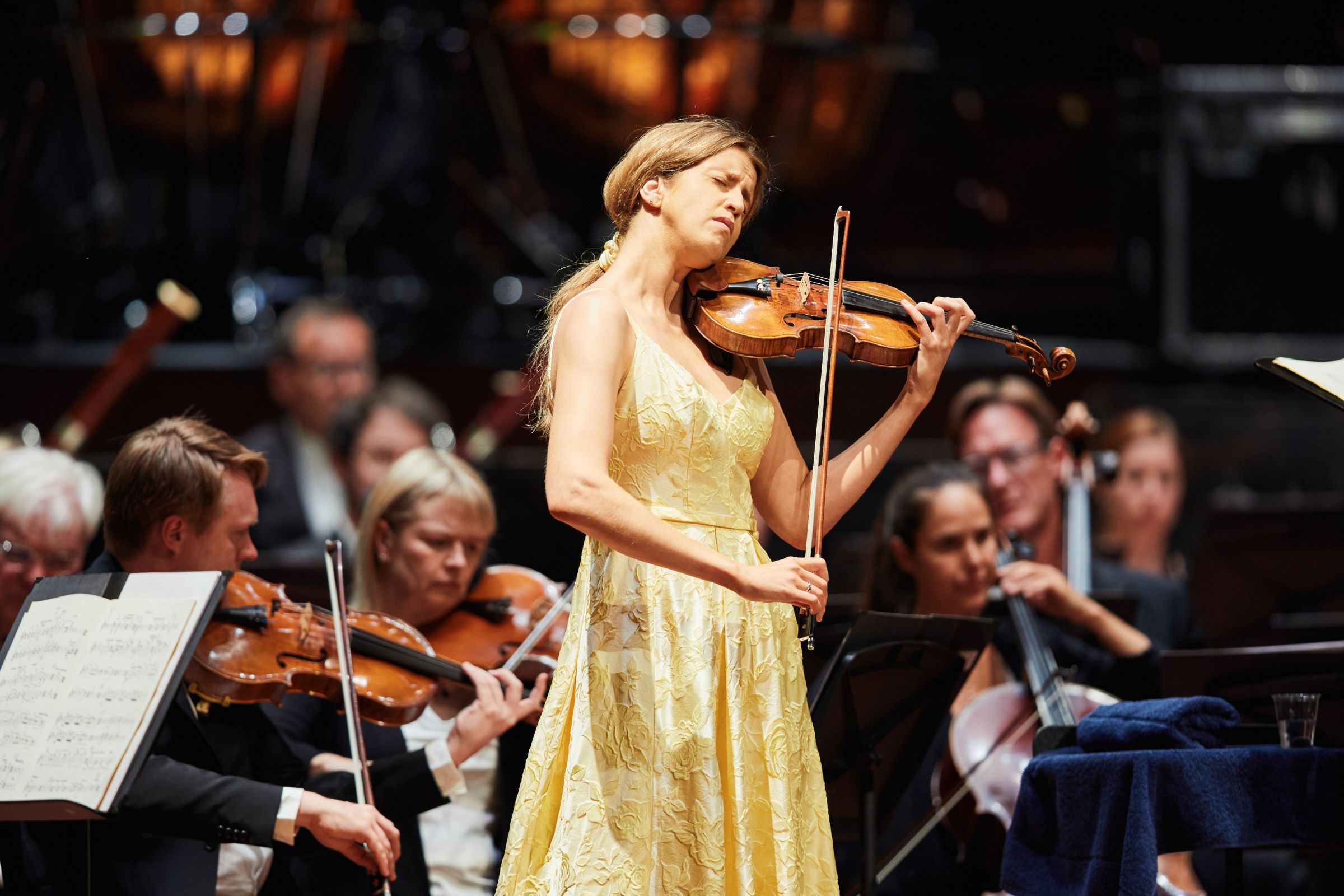 Vilde Frang and the London Symphony Orchestra © Andrew Perry