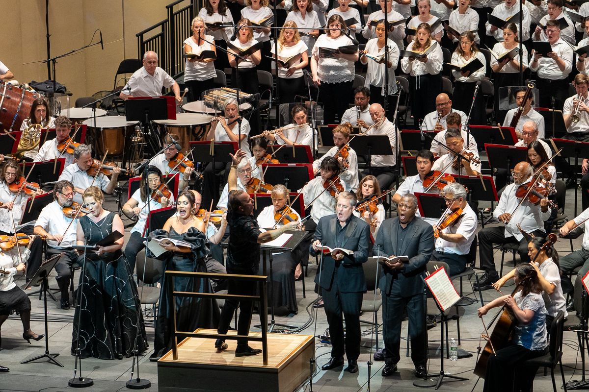 Sasha Cooke, Ailyn Pérez, Matthew Polenzani and Alfred Walker with Albany Pro Musica &copy; Francesco D’Amico