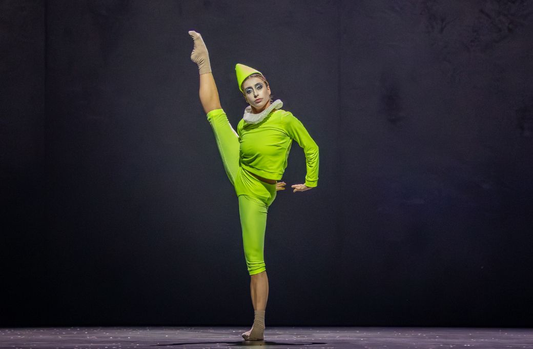 Kayla Marie Tarantolo (The Jester) &copy; Andy Ross