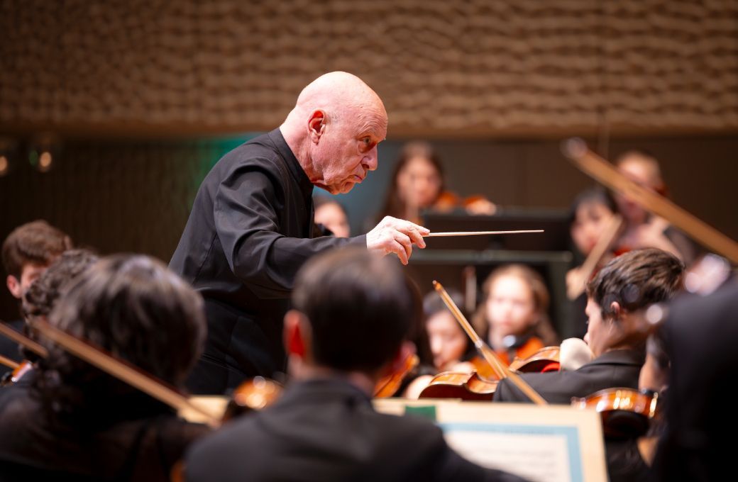 Christoph Eschenbach conducts the Schleswig-Holstein Festival Orchestra © Agentur 54° | Felix König