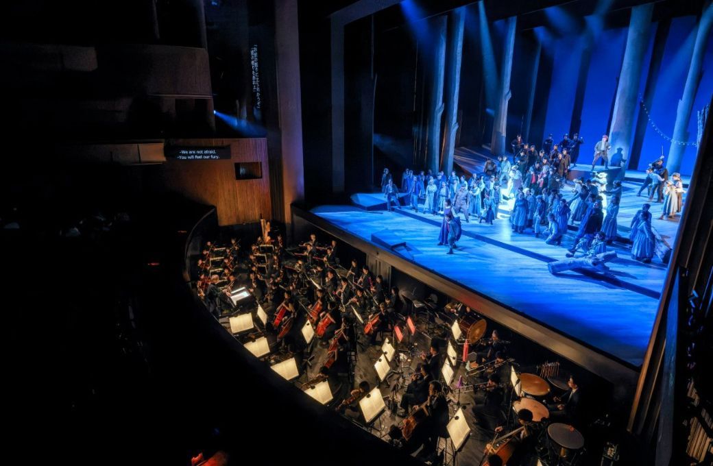 Tokyo Philharmonic in the pit at New National Theatre, Tokyo &copy; Akihito Abe | New National Theatre, Tokyo