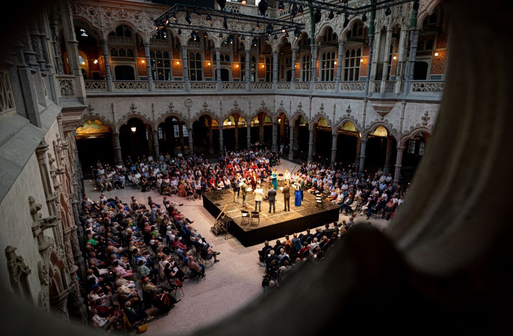 Huelgas Ensemble at Antwerp Handelsbeurs &copy; Johan Beckers | Laus Polyphoniae