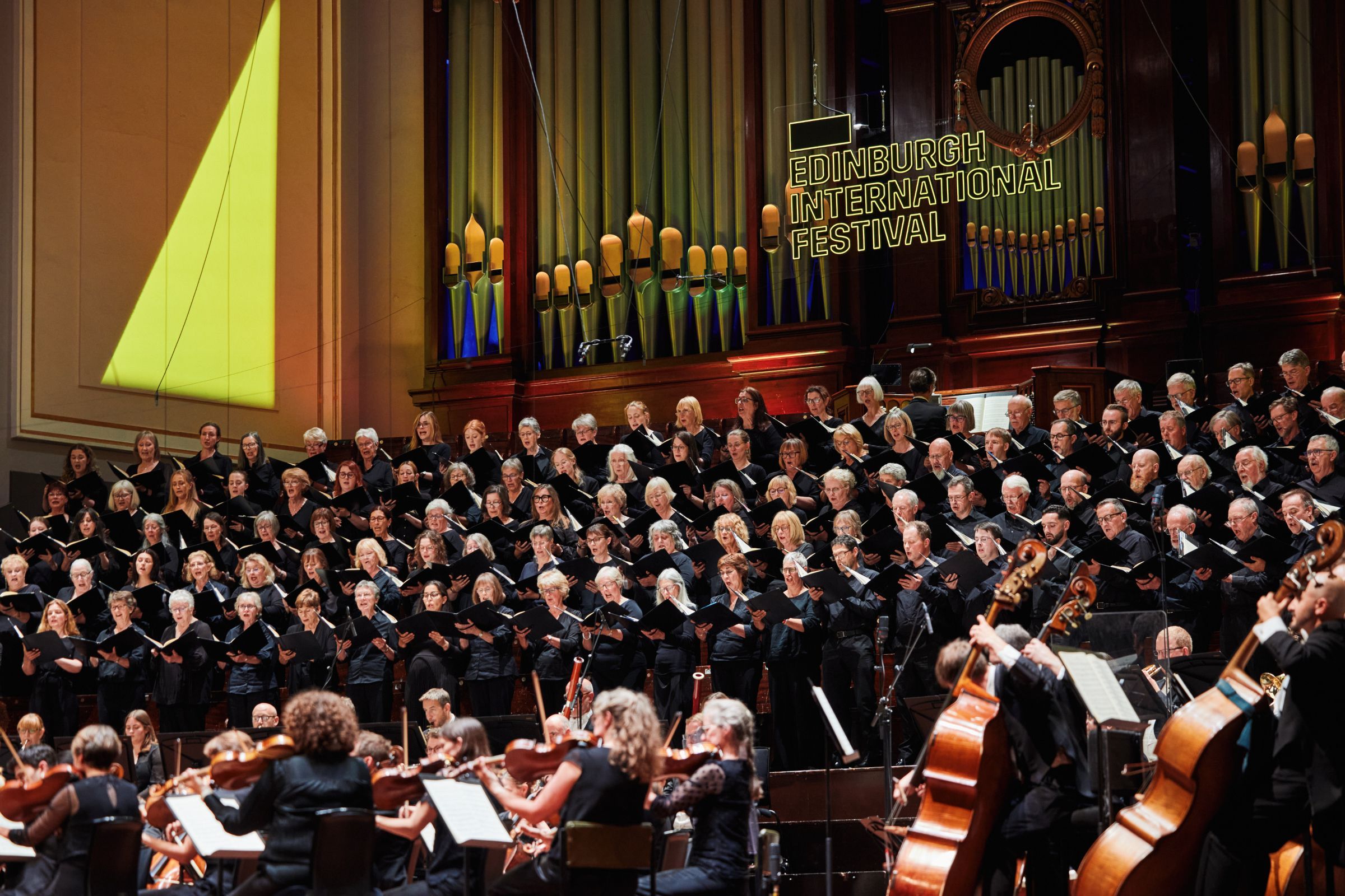 The Edinburgh Festival Chorus and Royal Scottish National Orchestra © Andrew Perry