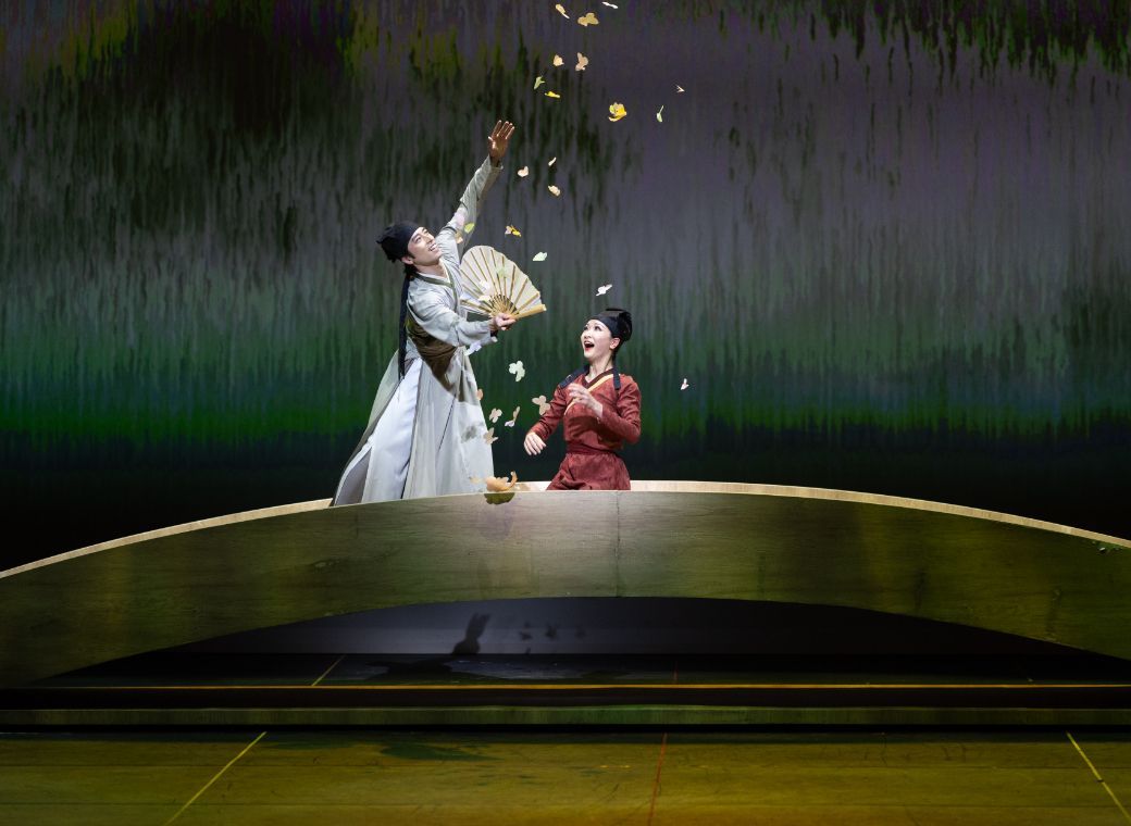 Ma Renjie and Xuan Cheng in <i>The Butterfly Lovers</i> &copy; Rosalie O'Connor