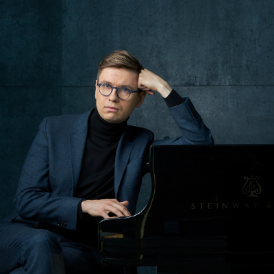 &copy; Ari Magg | Deutsche Grammophon