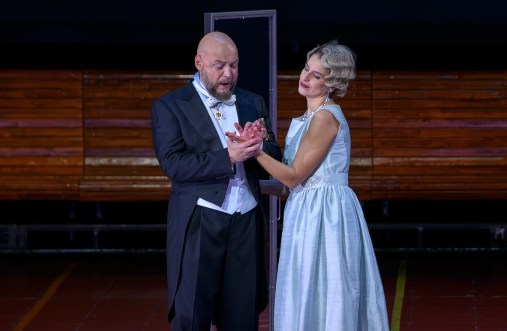 Vladislav Sulimsky (Macbeth) und Asmik Grigorian (Lady Macbeth) &copy; SF | Ruth Walz