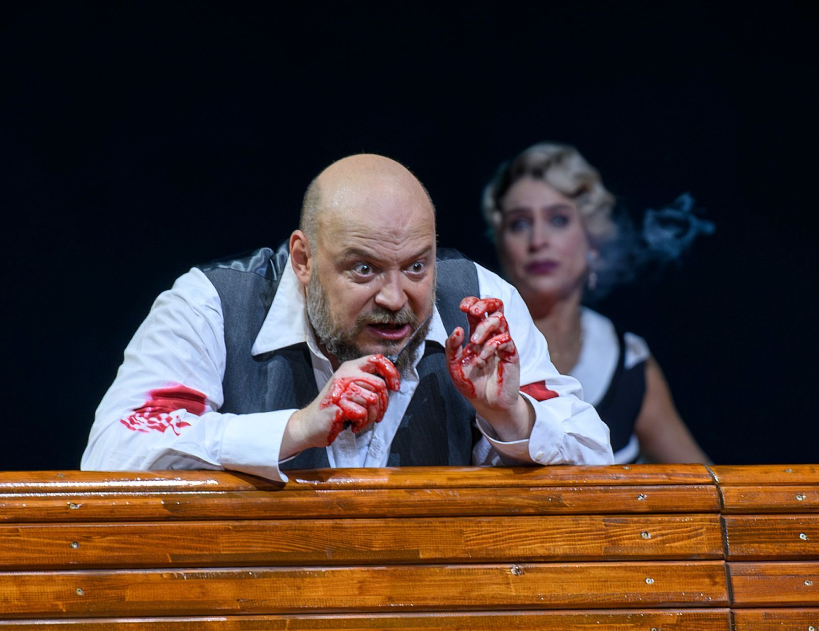 Vladislav Sulimsky (Macbeth) und Asmik Grigorian (Lady Macbeth) &copy; SF | Ruth Walz