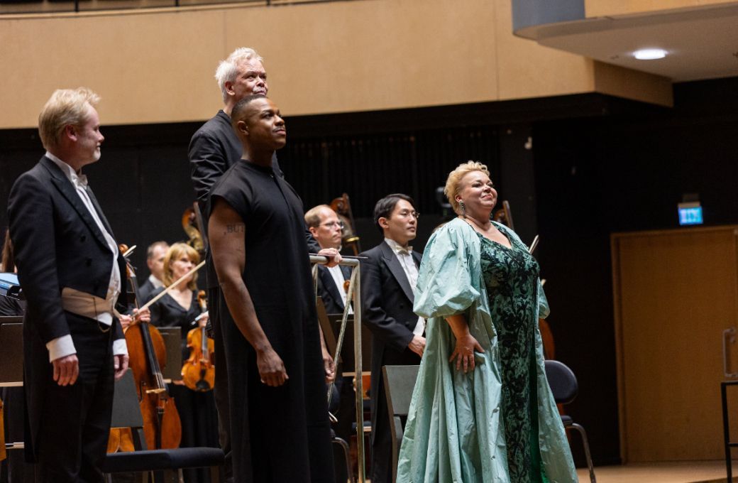 Pasi Hyökki, Hannu Lintu, Davóne Tines and Johanna Rusanen &copy; Sinfonia Lahti | Antti Sihlman