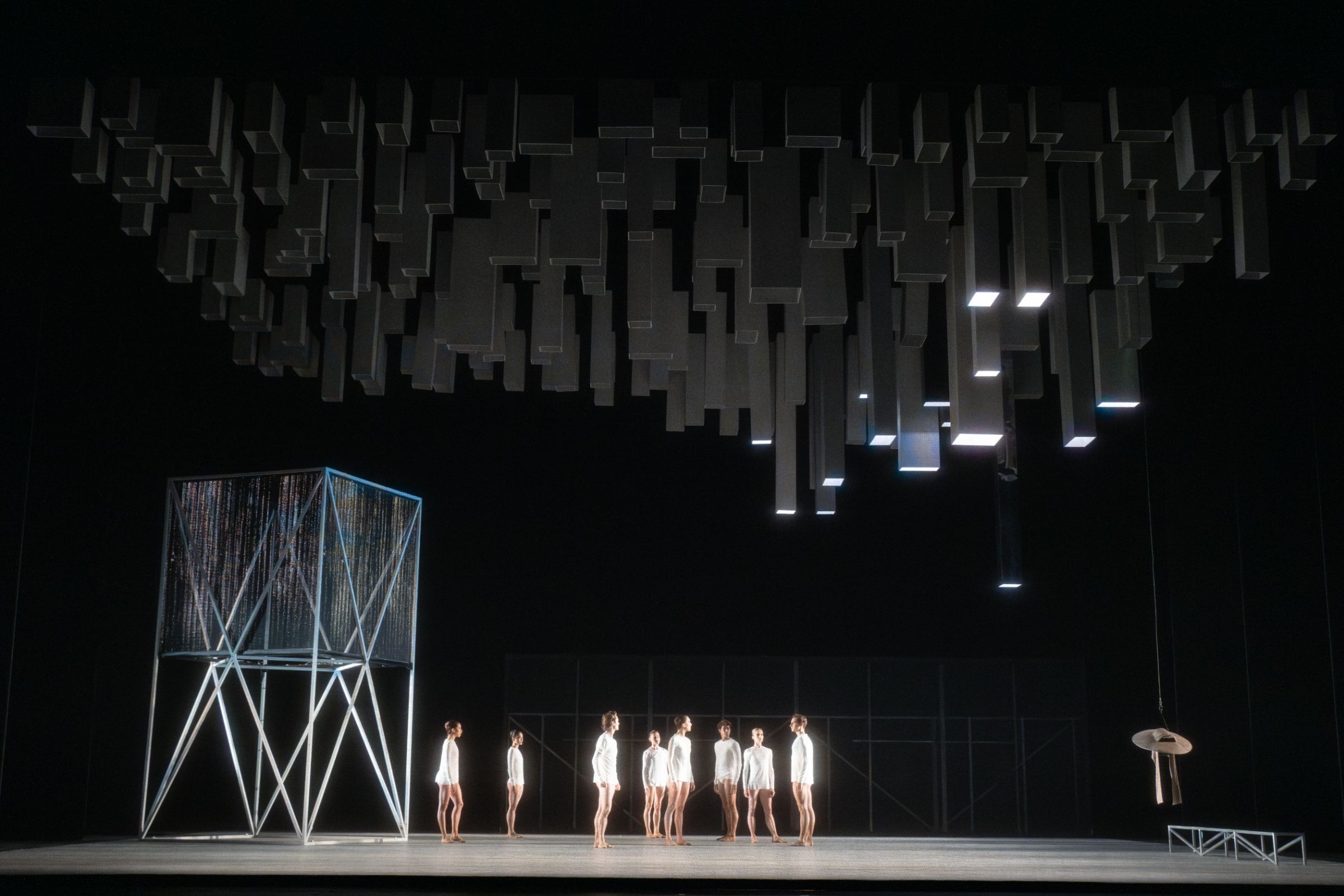 The Royal Ballet in Wayne McGregor’s <i>MaddAddam</i> &copy; RBO | Andrej Uspenski (2024)