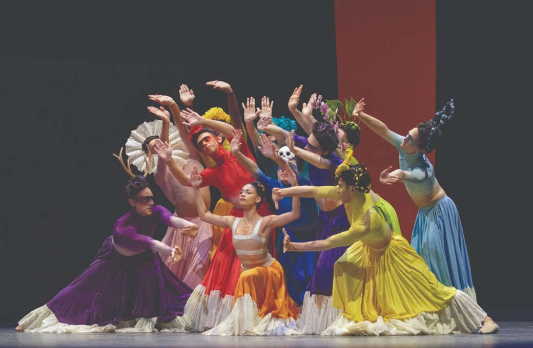 San Francisco Ballet in Annabelle Lopez Ochoa's <i>Broken Wings</i> &copy; Reneff Olson Productions