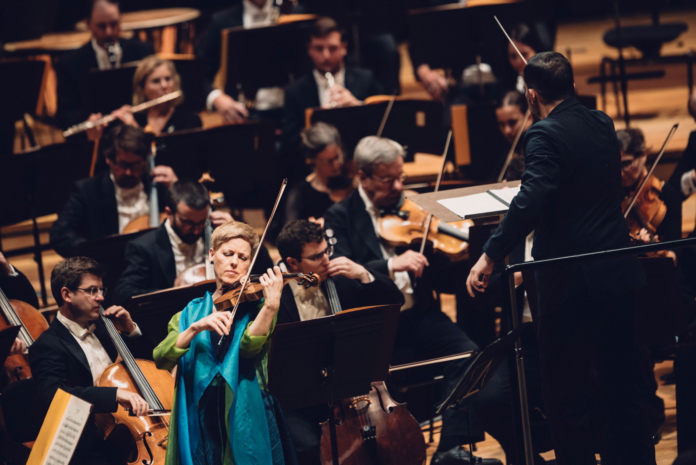 Isabelle Faust, le Gewandhausorchester de Leipzig et Andris Nelsons &copy; Denis Allard