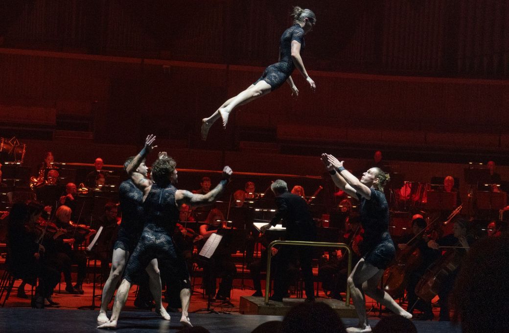 The LPO and Circa’s <i>Daphnis et Chloé</i> © Pete Woodhead