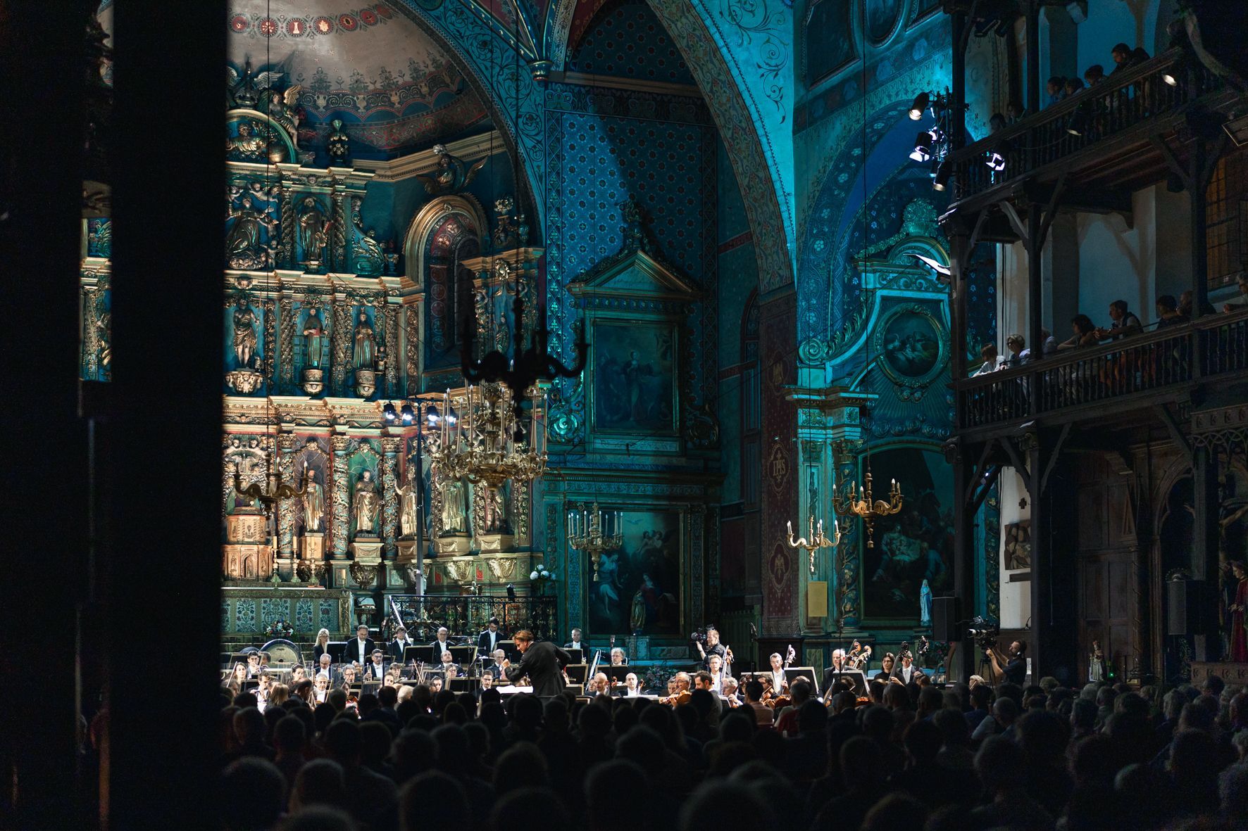 The Orchestre National de France in the Église Saint-Jean-Baptiste © Valentine Chauvin