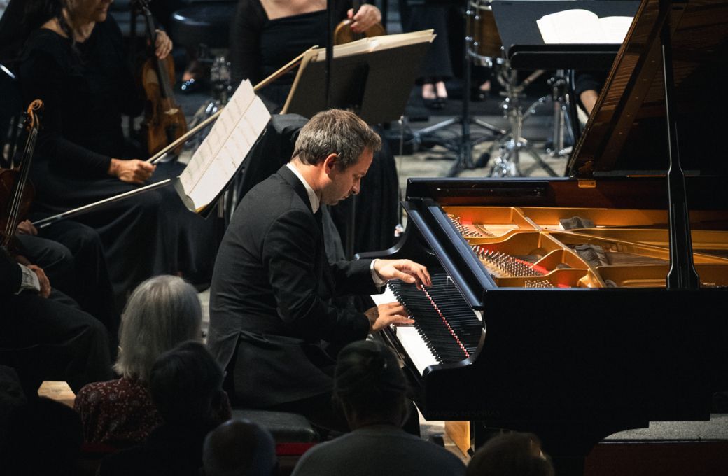 Bertrand Chamayou and the Orchestre National de France © Valentine Chauvin