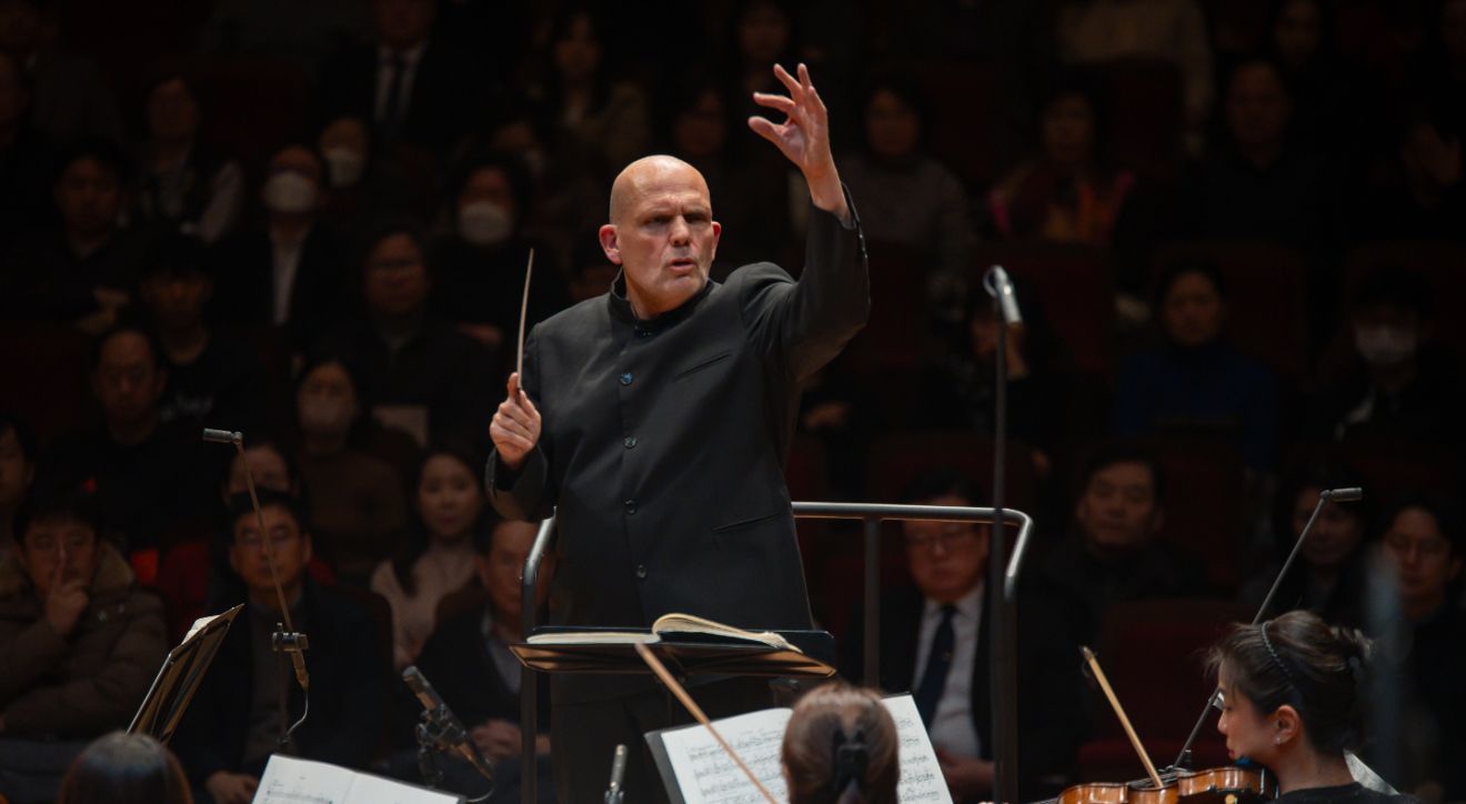 Music Director Jaap van Zweden © Seoul Philharmonic Orchestra