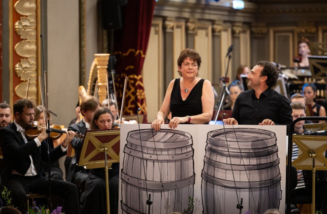 Hilary Summers and Leonardo Cortellazzi in <i>Fin de partie</i> &copy; Andrada Pavel