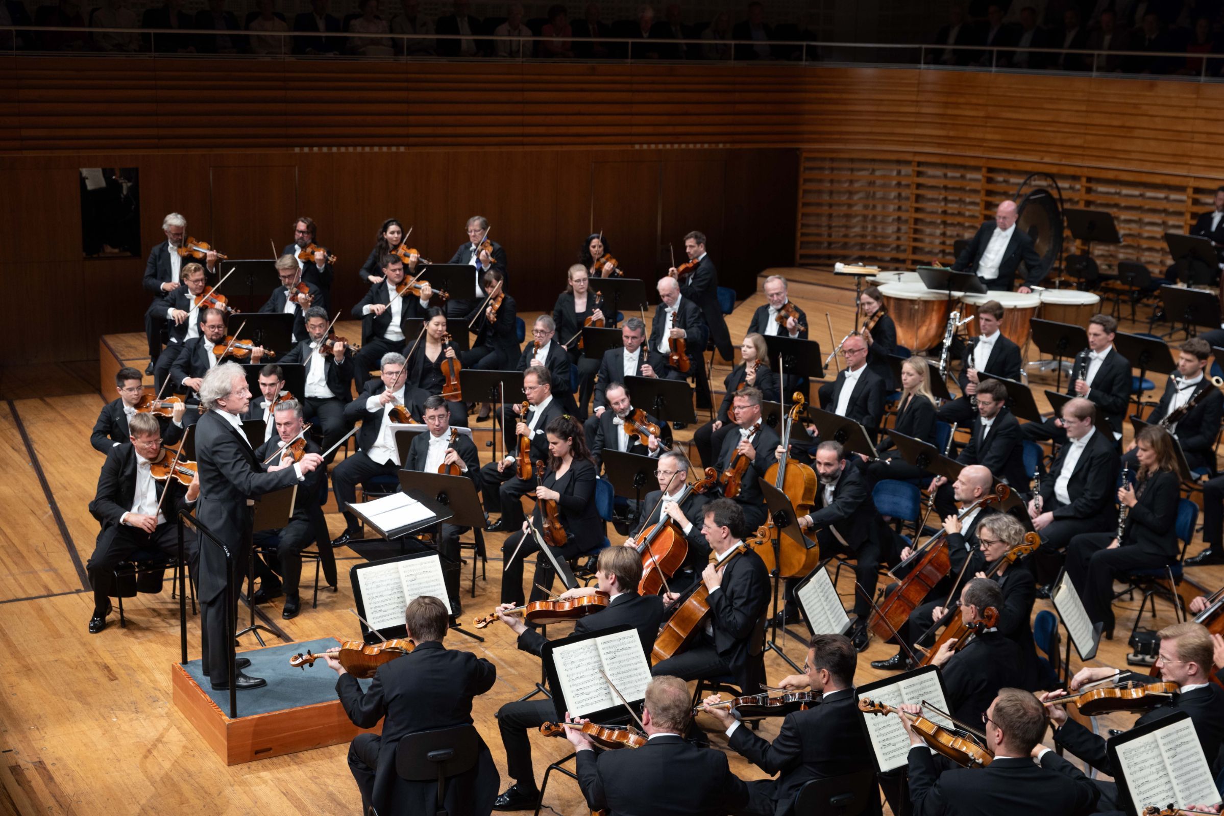 Franz Welser-Möst dirigiert die Wiener Philharmoniker © Manuela Jans | Lucerne Festival