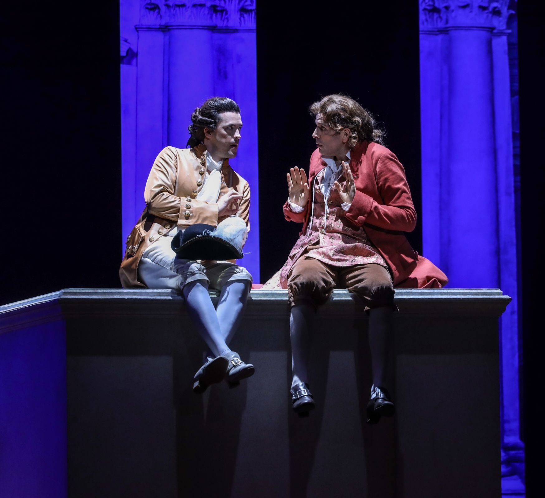 Andrè Schuen (Don Giovanni) and Luca Pisaroni (Leporello) © Judit Horvath