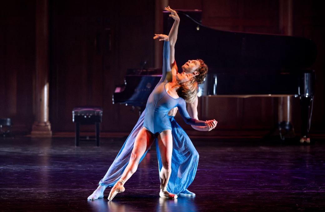 Ombline Noyer and Donovan Délis-McCarthy of Ballet de Jerri in <i>Footsteps</i> by Garrett Smith © Deborah Jaffe