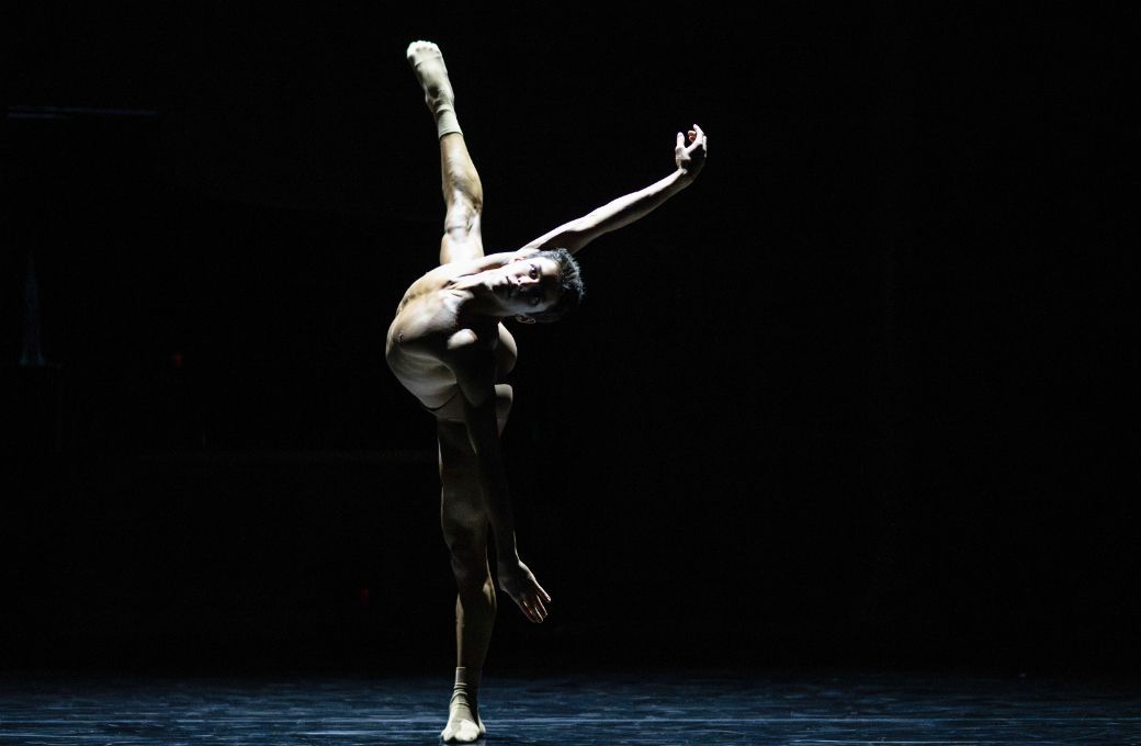 Caspar Lench in <i>Flux</i> by Jordan James Bridge © Deborah Jaffe
