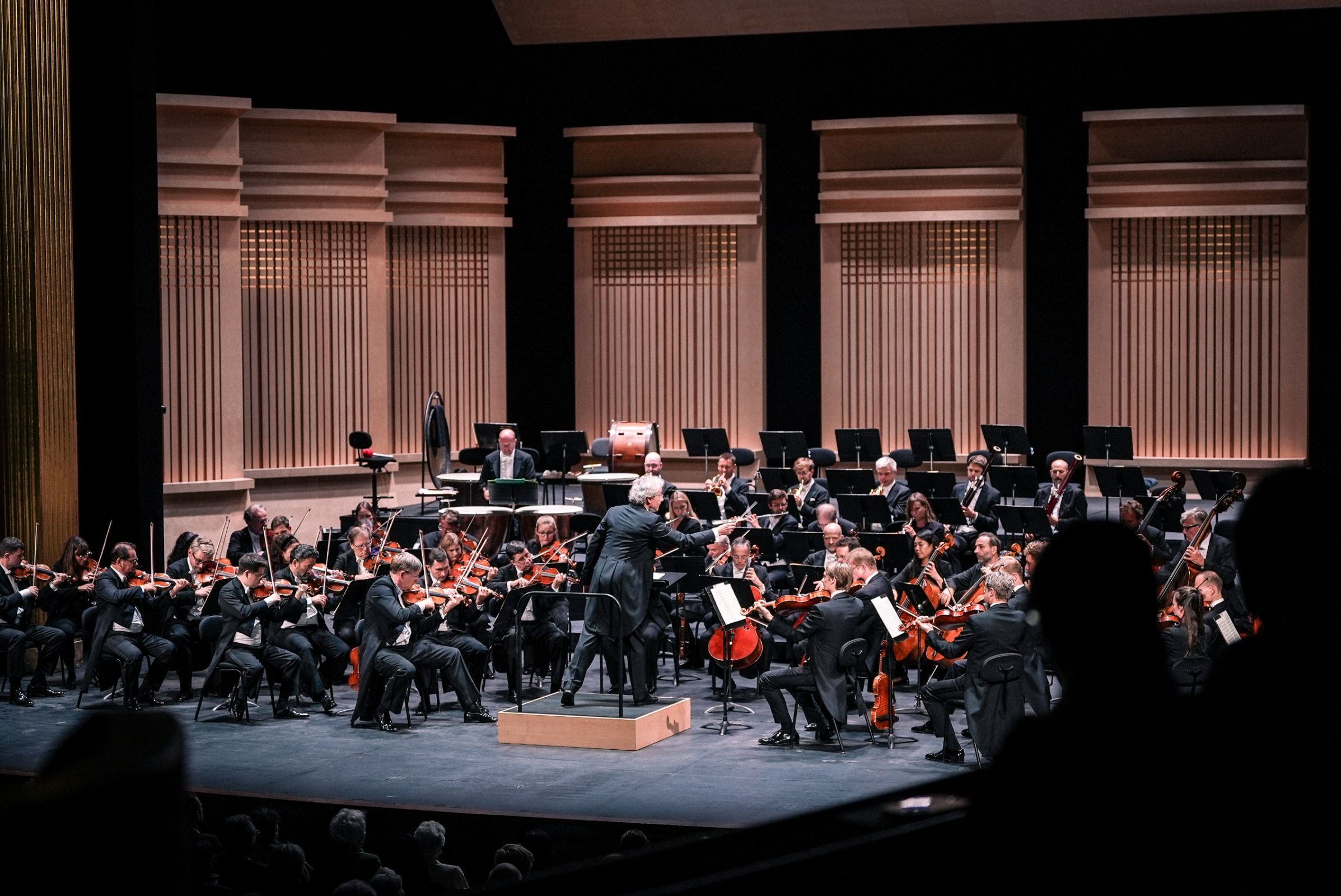 Franz Welser-Möst et les Wiener Philharmoniker au Théâtre des Champs-Élysées &copy; Théâtre des Champs-Élysées