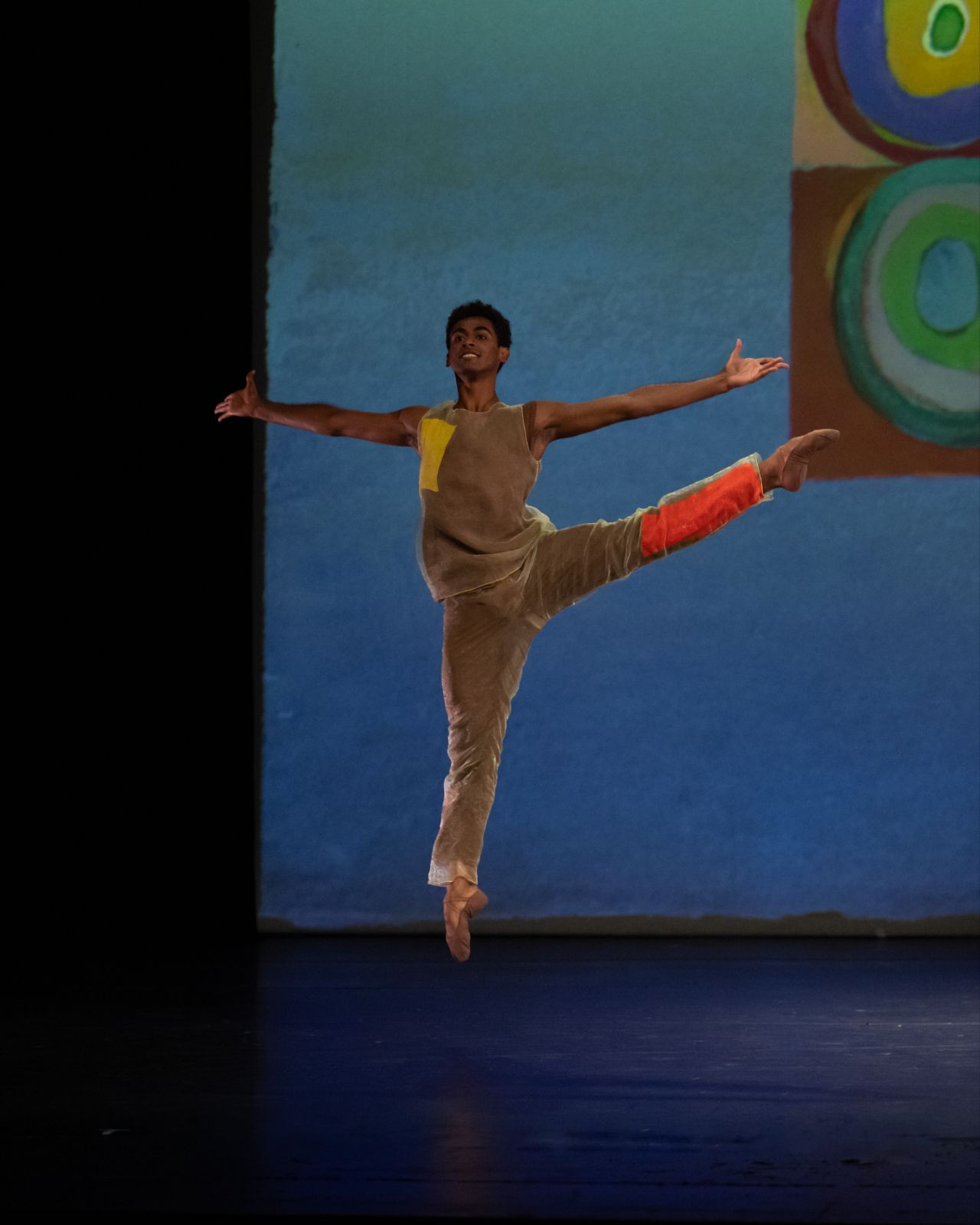 Arthur Wille in Alexei Ratmansky's <i>Pictures at an Exhibition</i> © Photography by ASH