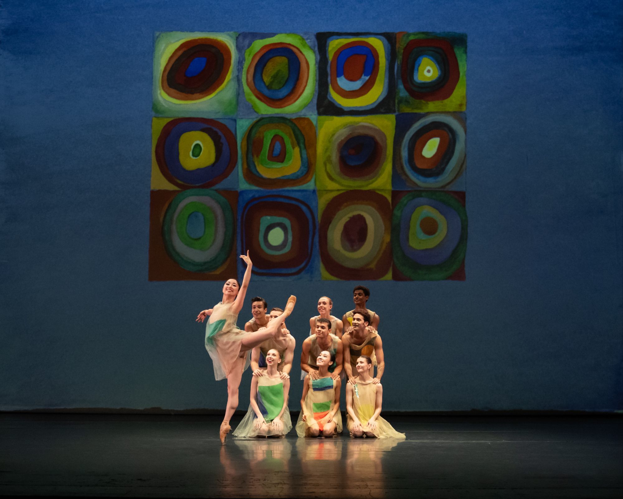Yuria Isaka and London City Ballet in Alexei Ratmansky's <i>Pictures at an Exhibition</i> © Photography by ASH