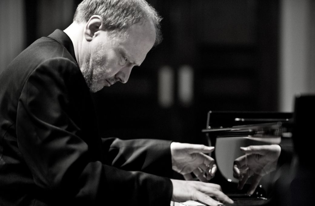 Marc-André Hamelin &copy; Sim Canetty-Clarke