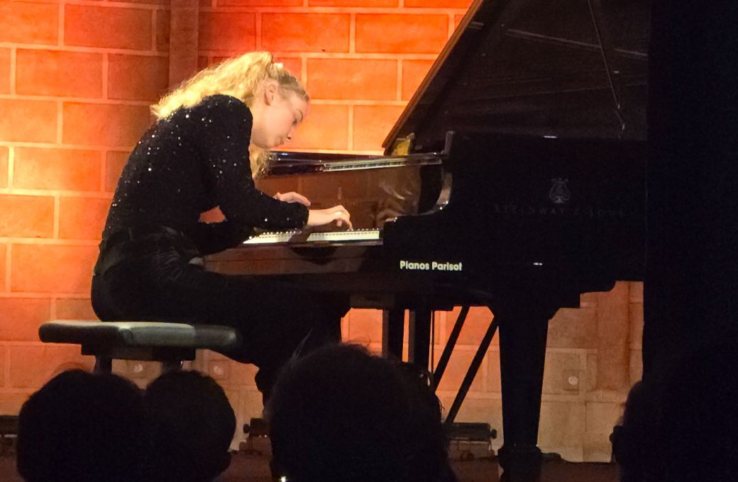 Elisabeth Brauß à Piano aux Jacobins &copy; Thibault d'Hauthuille / Bachtrack
