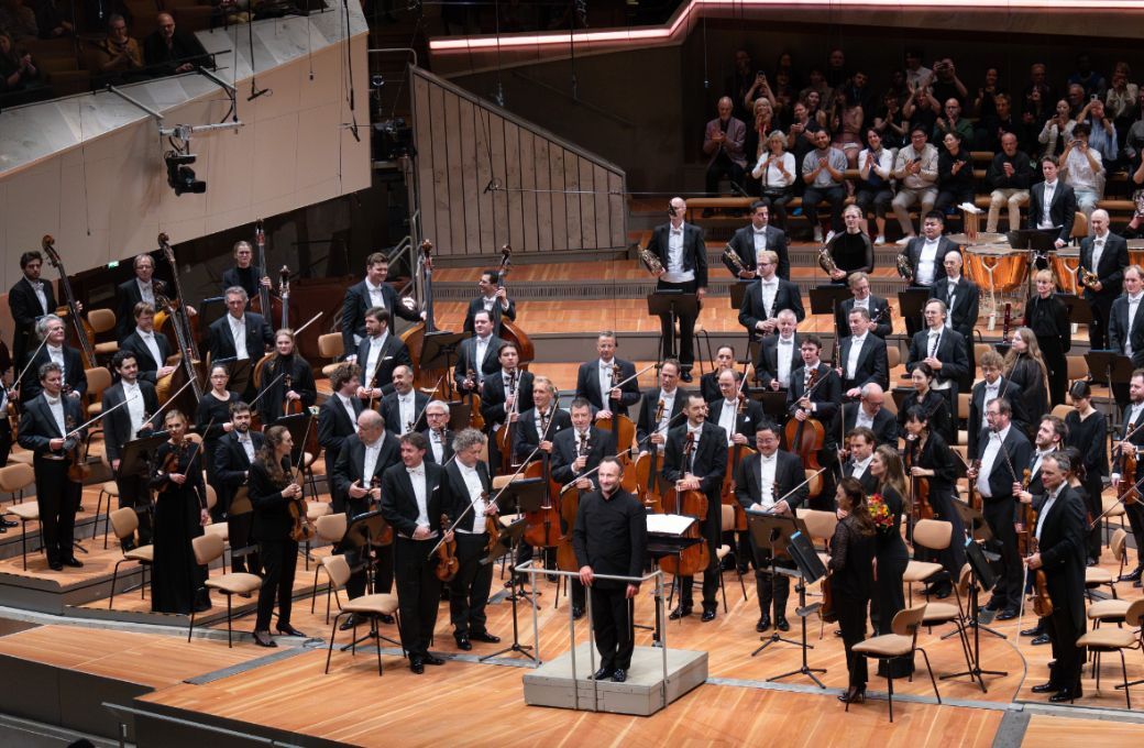 Kirill Petrenko and the Berliner Philharmoniker &copy; Monika Rittershaus