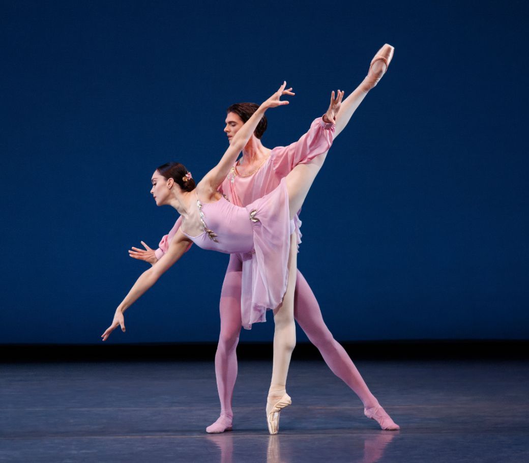 Mira Nadon and Peter Walker in George Balanchine's <i>Ballade</i> © Erin Baiano