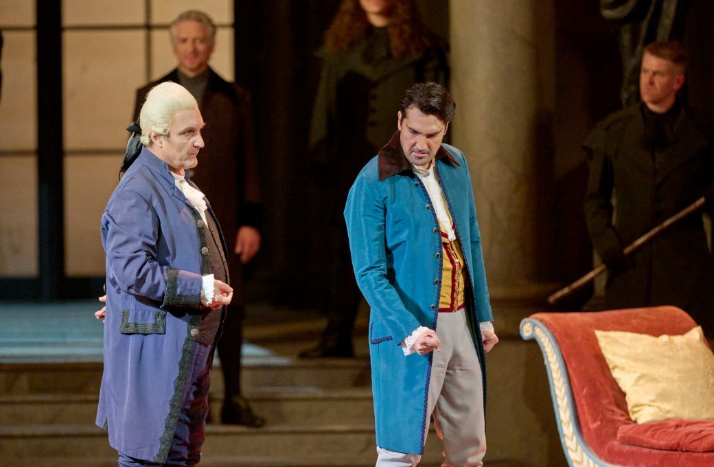 Ludovic T&eacute;zier (Scarpia) and Jonathan Tetelman (Cavaradossi) &copy; Wiener Staatsoper | Michael P&ouml;hn