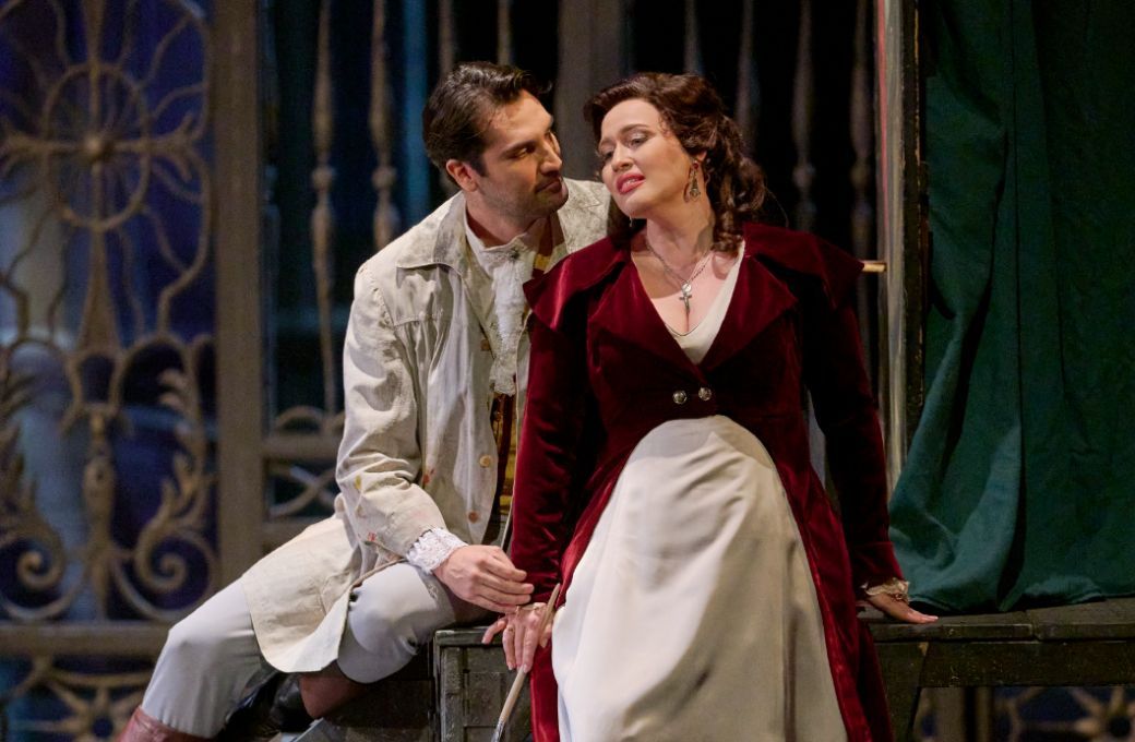 Jonathan Tetelman (Cavaradossi) and Elena Stikhina (Tosca) &copy; Wiener Staatsoper | Michael P&ouml;hn