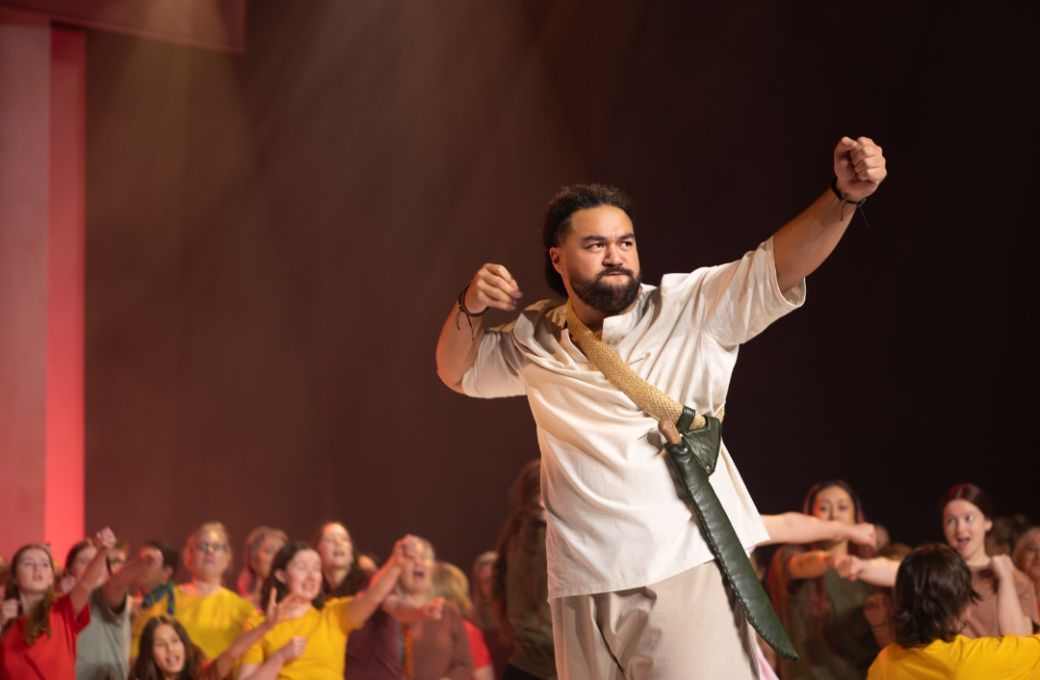Ipu Laga'aia (Theseus) &copy; Emma Brittenden
