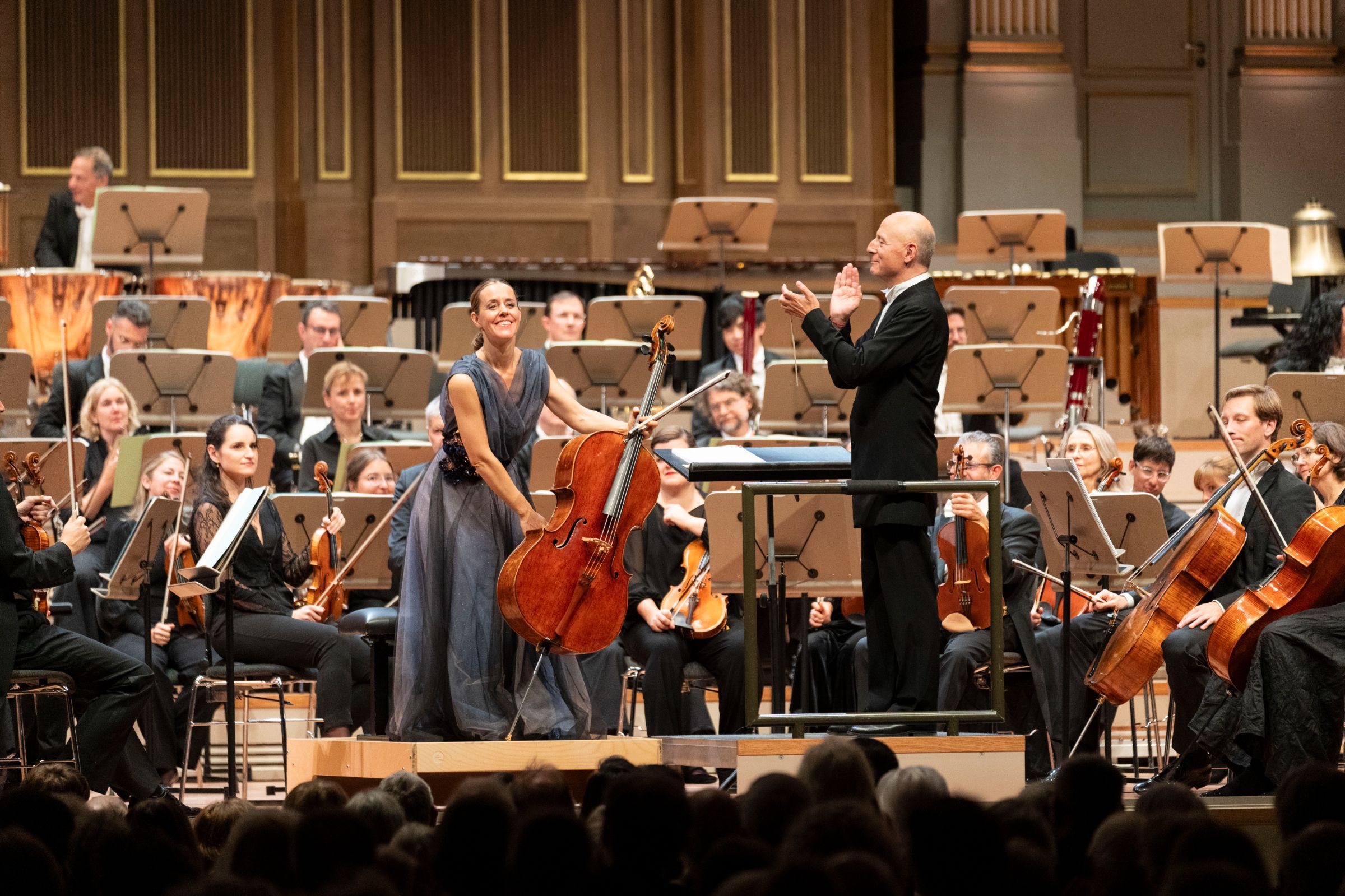 Sol Gabetta, Paavo Järvi und das Tonhalle-Orchester Zürich &copy; Gaëtan Bally