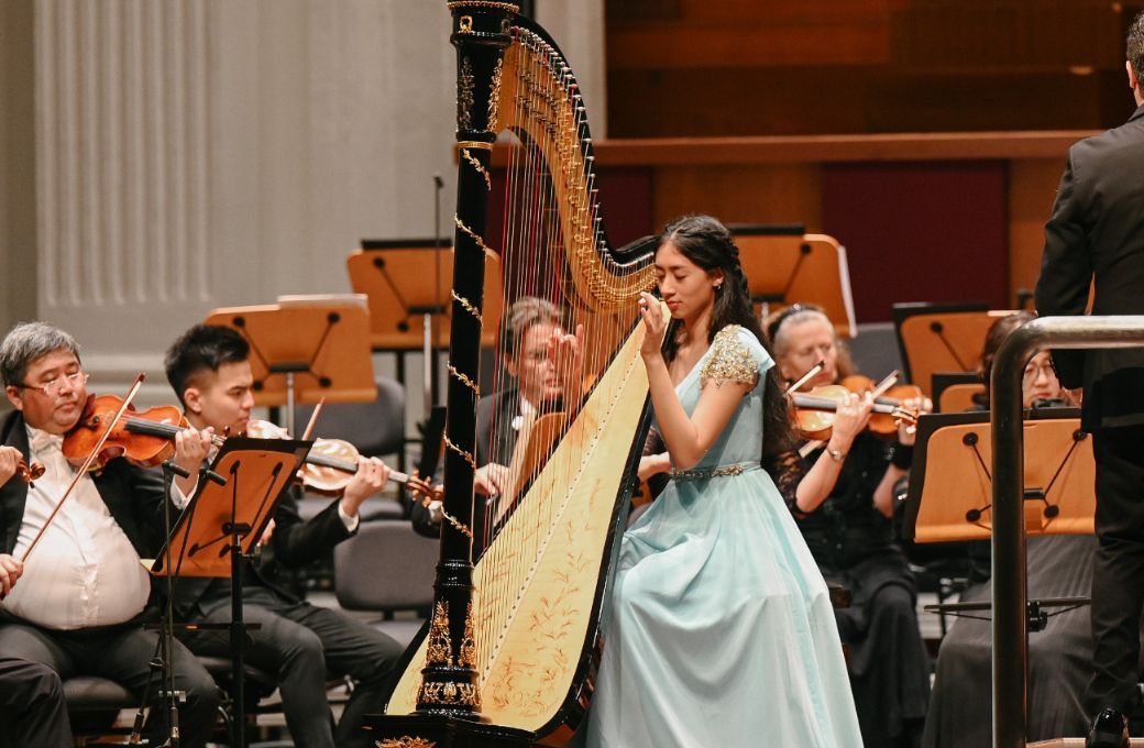 Renee Yadav and the Singapore Symphony Orchestra © Clive Choo | Singapore Symphony Orchestra