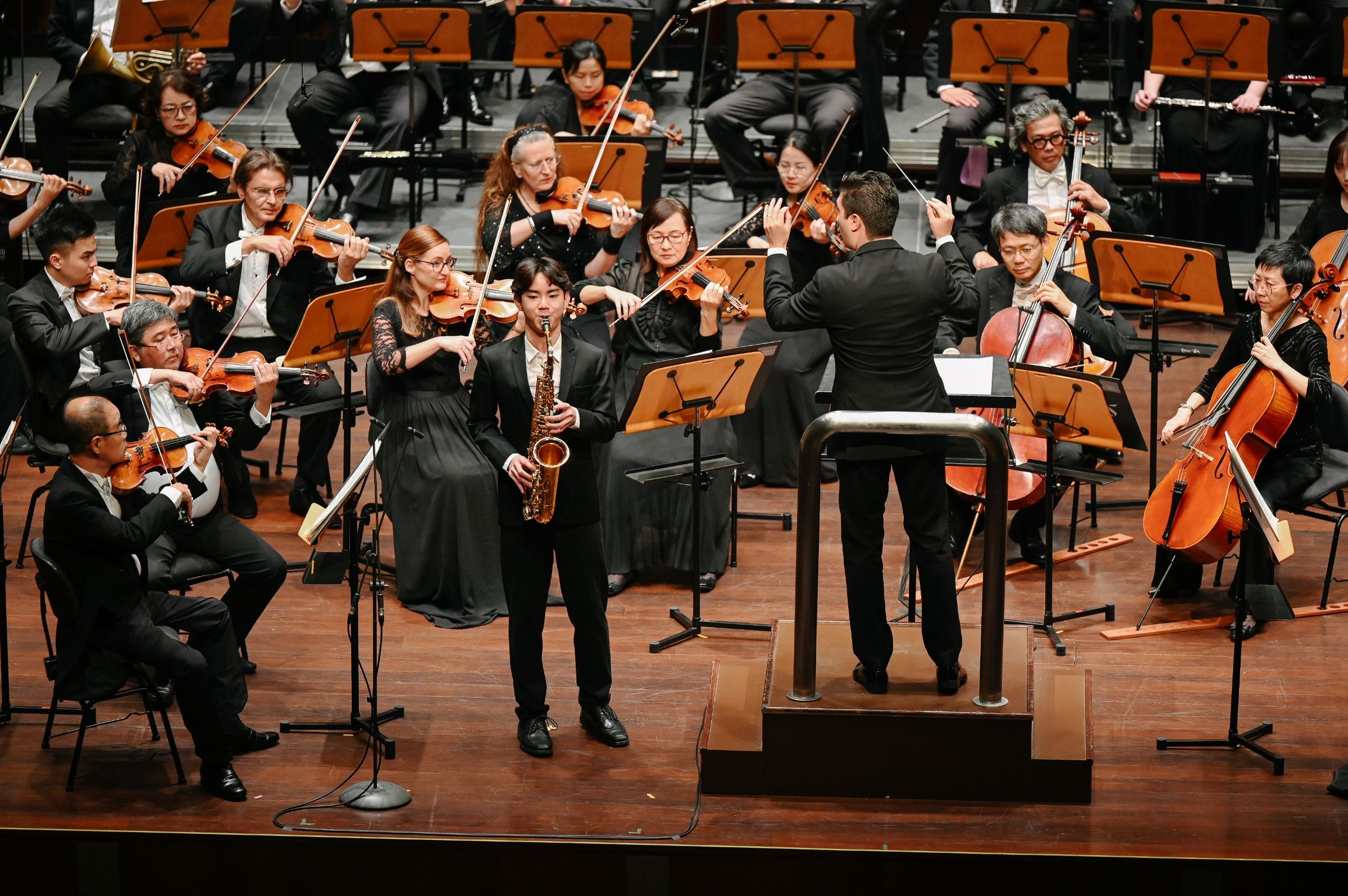 Dante Tan Yu Jie and the Singapore Symphony Orchestra © Clive Choo | Singapore Symphony Orchestra