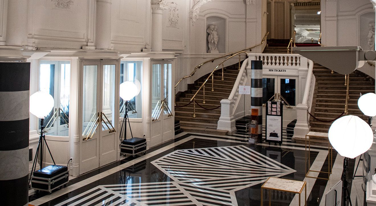 La Monnaie | De Munt - Entrance Hall &copy; Simon Van Rompay