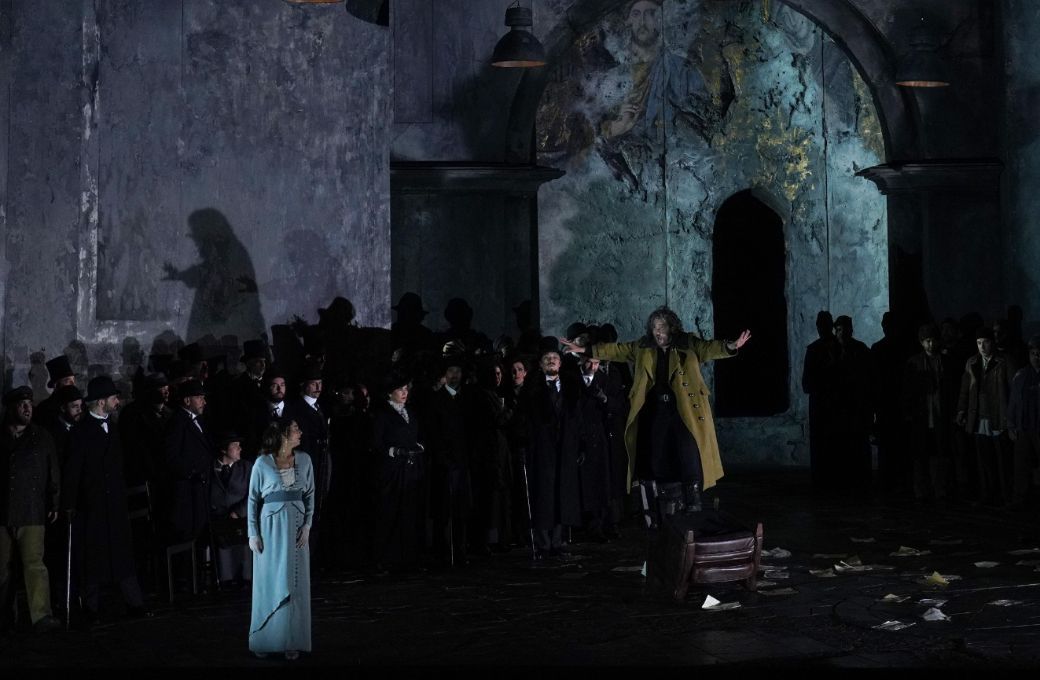 Brian Jagde (Otello), Asmik Grigorian (Desdemona) y Coro Titular del Teatro Real &copy; Javier del Real | Teatro Real