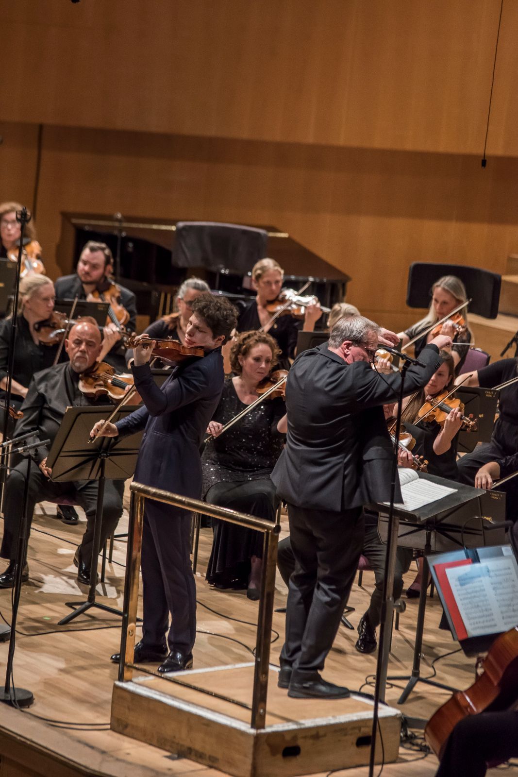 Augustin Hadelich, John Storgårds and the BBC Philharmonic Orchestra &copy; Chris Payne