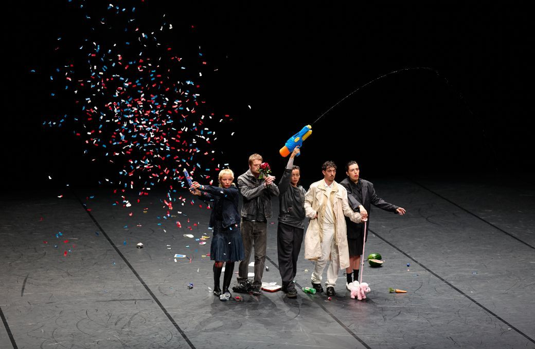 <i>Gush is Great</i> (première version du spectacle créé pour Danse élargie en 2024) &copy; filipf.o.t.o / avoiretadanser