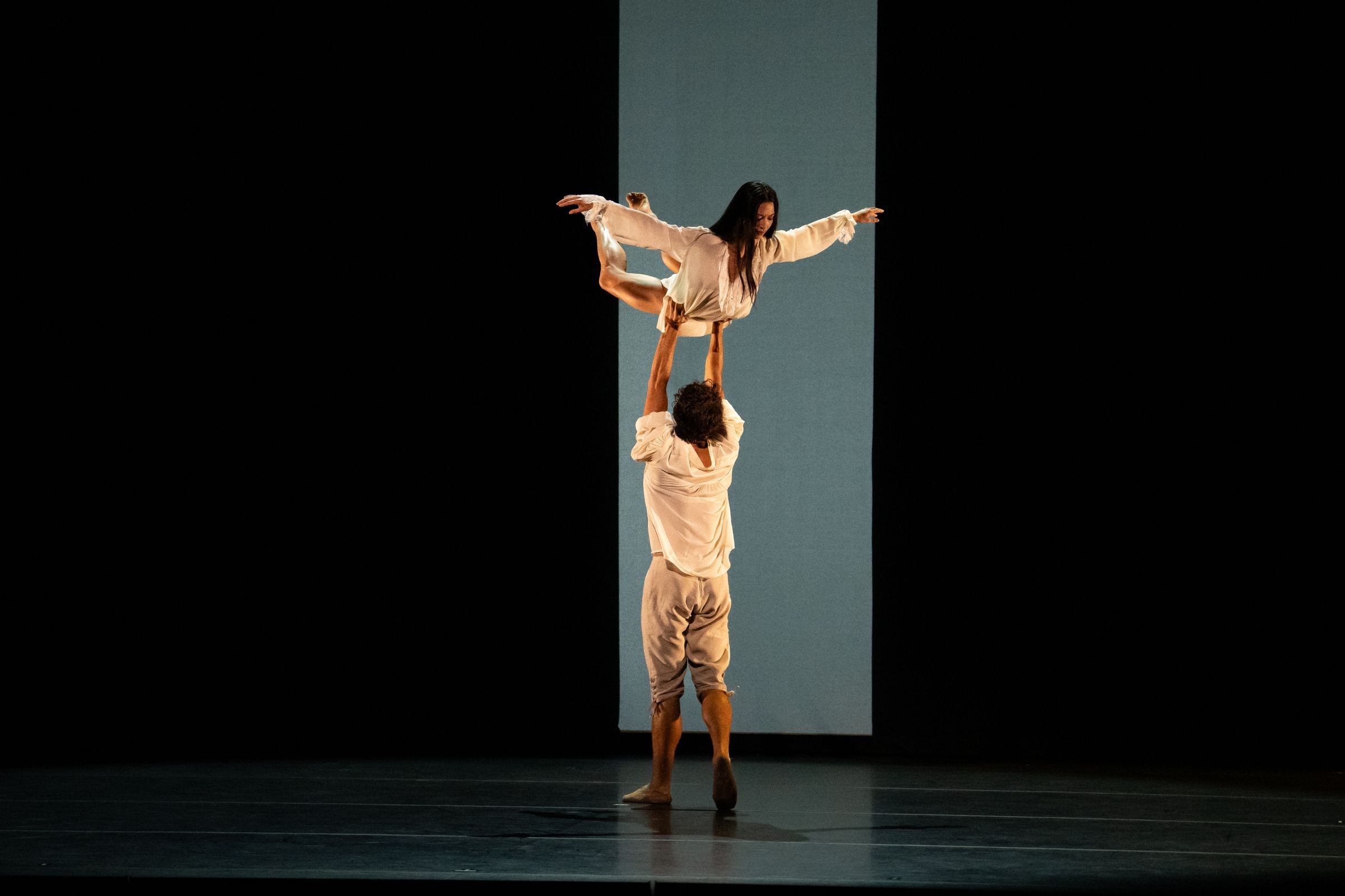 Hannah O'Neill and Hugo Marchand of the Paris Opera Ballet in <i>Le Parc</i> by Angelin Preljocaj &copy; Steven Pisano