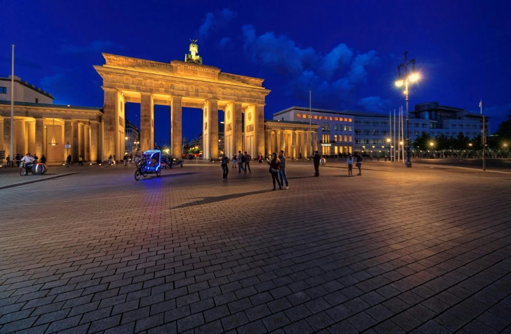 Brandenburg Gate, Berlin &copy; Photo by Johannes Plenio | Pexels